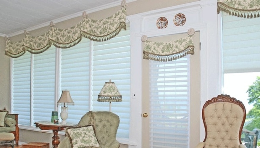 Custom Window Treatments New Castle - Sensational Seams